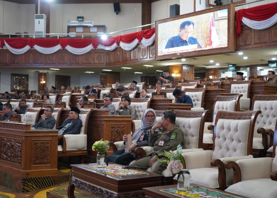 7 Fraksi DPRD Apresiasi Dukungan  Pemkab Kutim Tentang Raperda Keolahragaan dan Kepemudaan