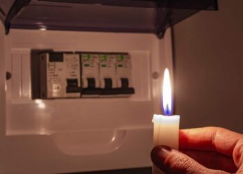 20 Tahun Hidup dalam Gelap: Warga Tepian Langsat Minta Bupati Kutim Turun Tangan