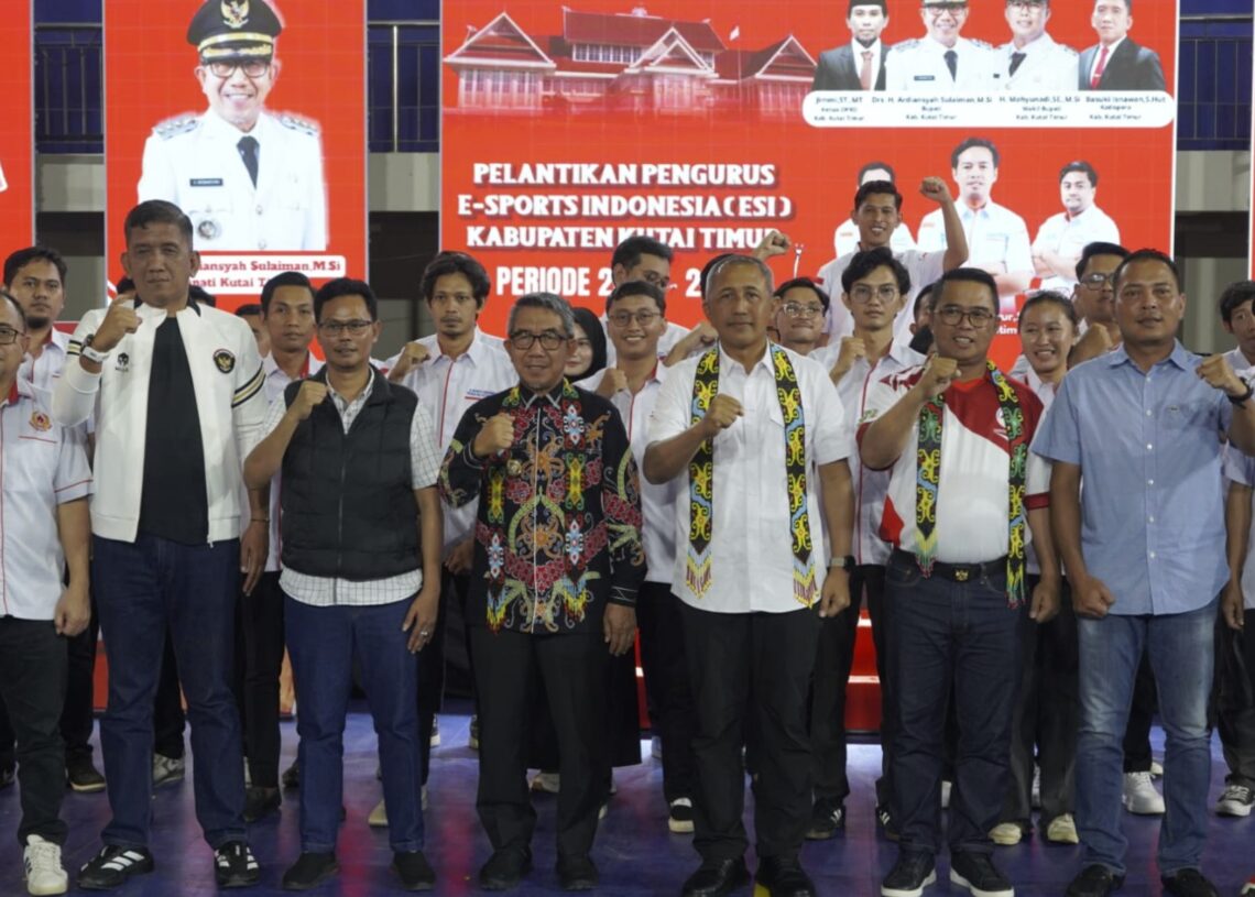 Final MLBB Kutim, Redemption Hajar Zeus 2-0