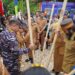 Ketahanan Pangan Berakar pada Tradisi, Bupati Kutim Hadiri Syukuran Padi Mayas di Sekurau Atas