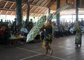 Selebrasi Pakenoq Tawai: Merayakan Tradisi di Tengah Globalisasi