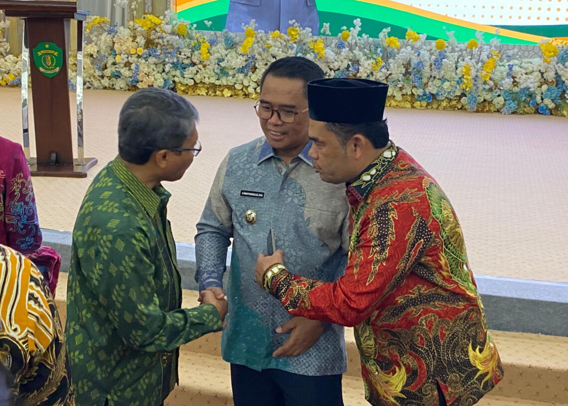 Wabup Kutim Mahyunadi Penegakan Hukim dan Pembangunan Harus Sinergis