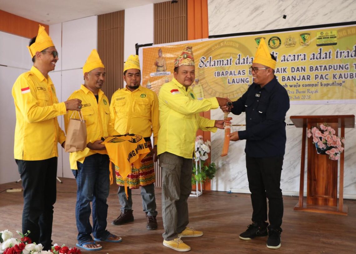 Laung Kuning: Menghidupi Tradisi, Menjaga Ada-Budaya