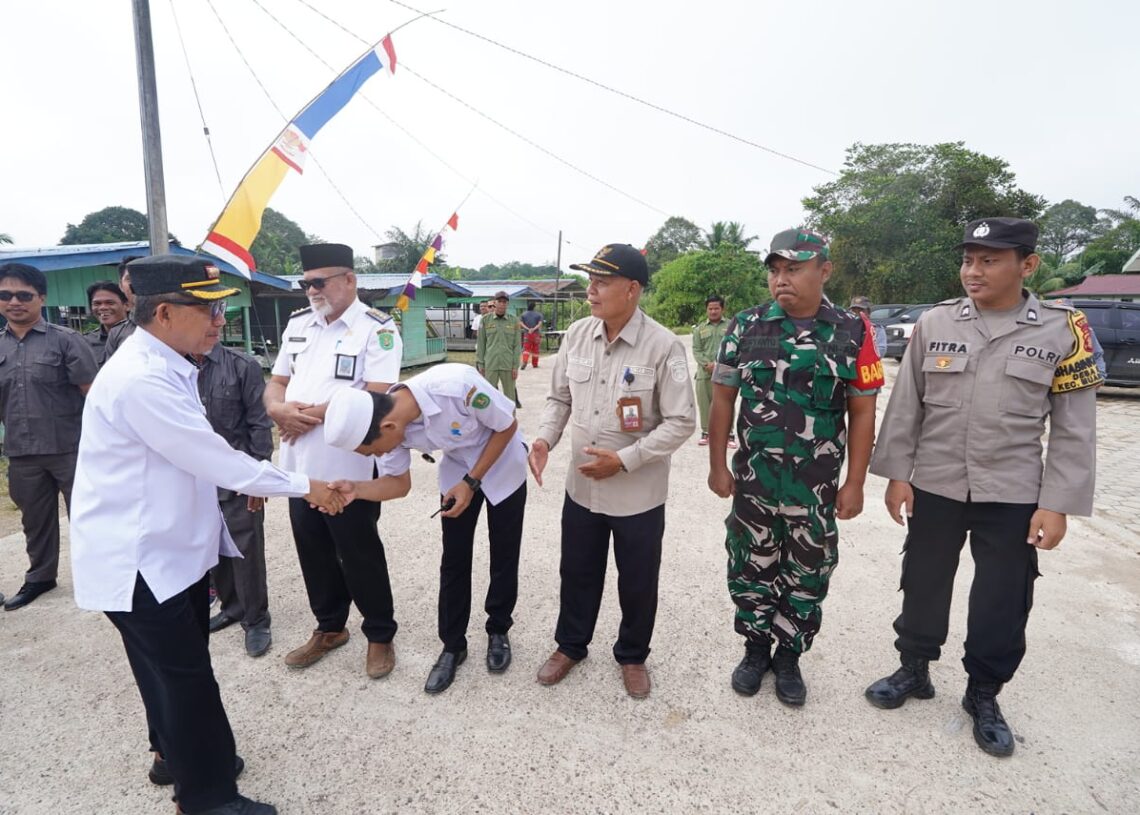 Benua Baru Berbenah, Bupati Kutim Lantik BPD dan Resmikan Infrastruktur Desa