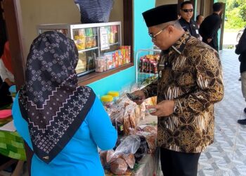 Aroma Gula Gaet dan Angin Laut: Titik Kumpul Hidupkan Ekonomi Pesisir