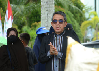 Bupati Kutim Pastikan Pembangunan Jalan Inpres di Sandaran Dilanjut Tahun Depan