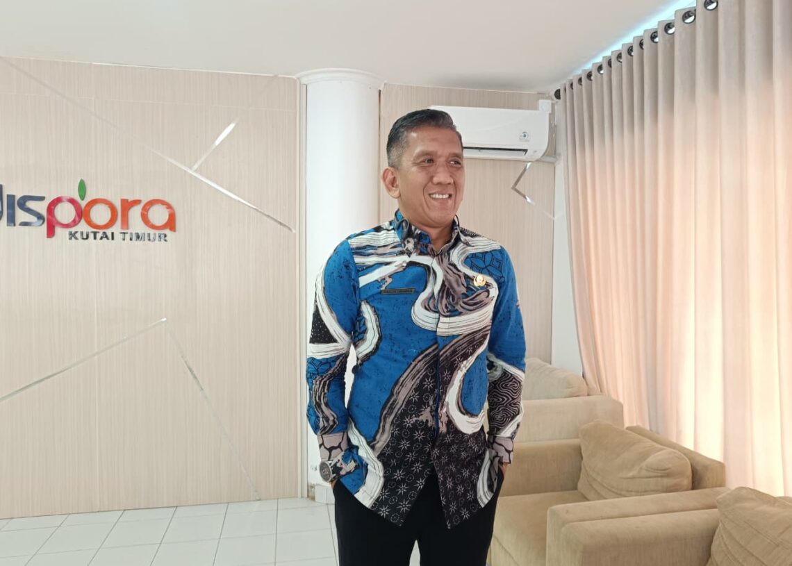 Dispora Kutim Siapkan Jalur Pembinaan Berjenjang untuk Atlet Sepak Bola Lokal