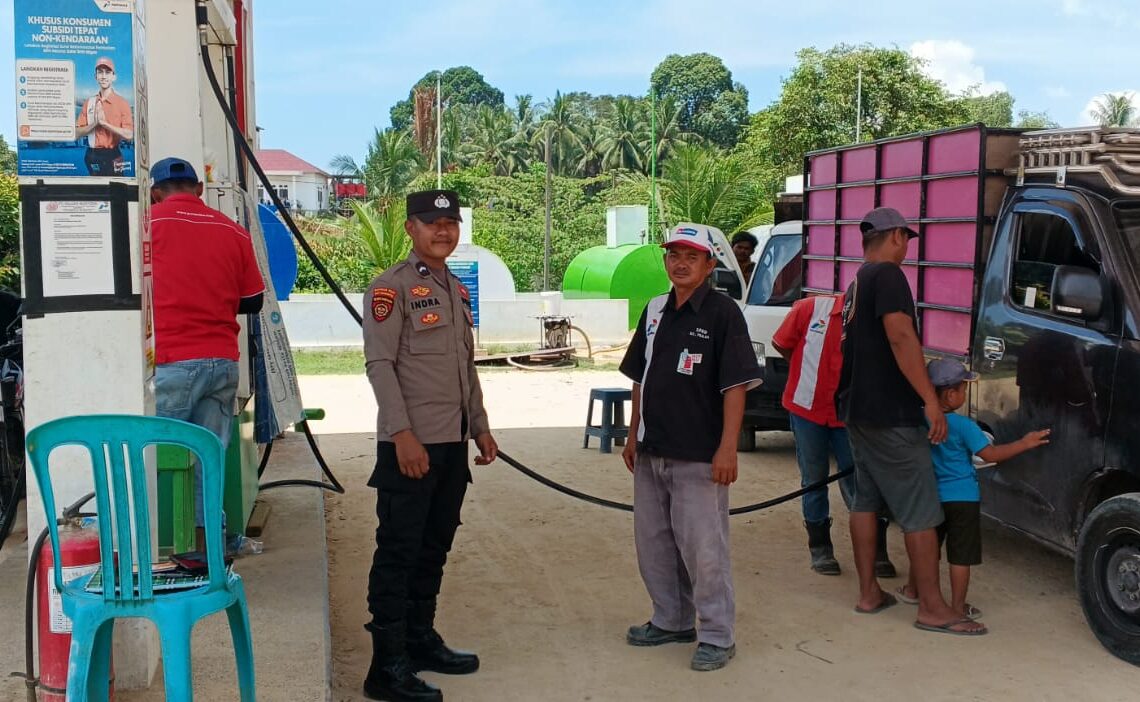Polsek Sangkulirang Cek Stok BBM di SPBU dan APMS, Situasi Aman Tanpa Panic Buying