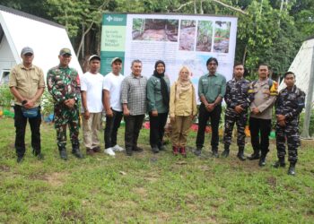 Verifikator Geopark Tinjau Tangga Bidadari Selangkau, Prof Mega Fatimah Soroti Kemandirian Masyarakat Menjaga Lingkungan
