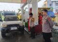 SPBU Depan STC Sangatta Dijaga Polisi, Pengisian BBM Diawasi Ketat