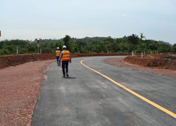 Menuju Underpass Crossing 4, Jalur Detour Jaga Kelancaran Sangatta-Bengalon