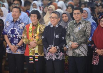 Kondisi Belum Pulih, Kak Seto Tetap Hadir Demi Anak Kutim
