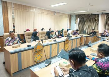 Diakui Dunia, Pengakuan MHA Wehea Kini di Pintu Bupati