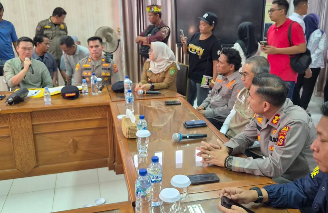 Mediasi Konflik Lahan Rantau Pulung, Bupati Kutim Dorong Solusi yang Tak Rugikan Masyarakat